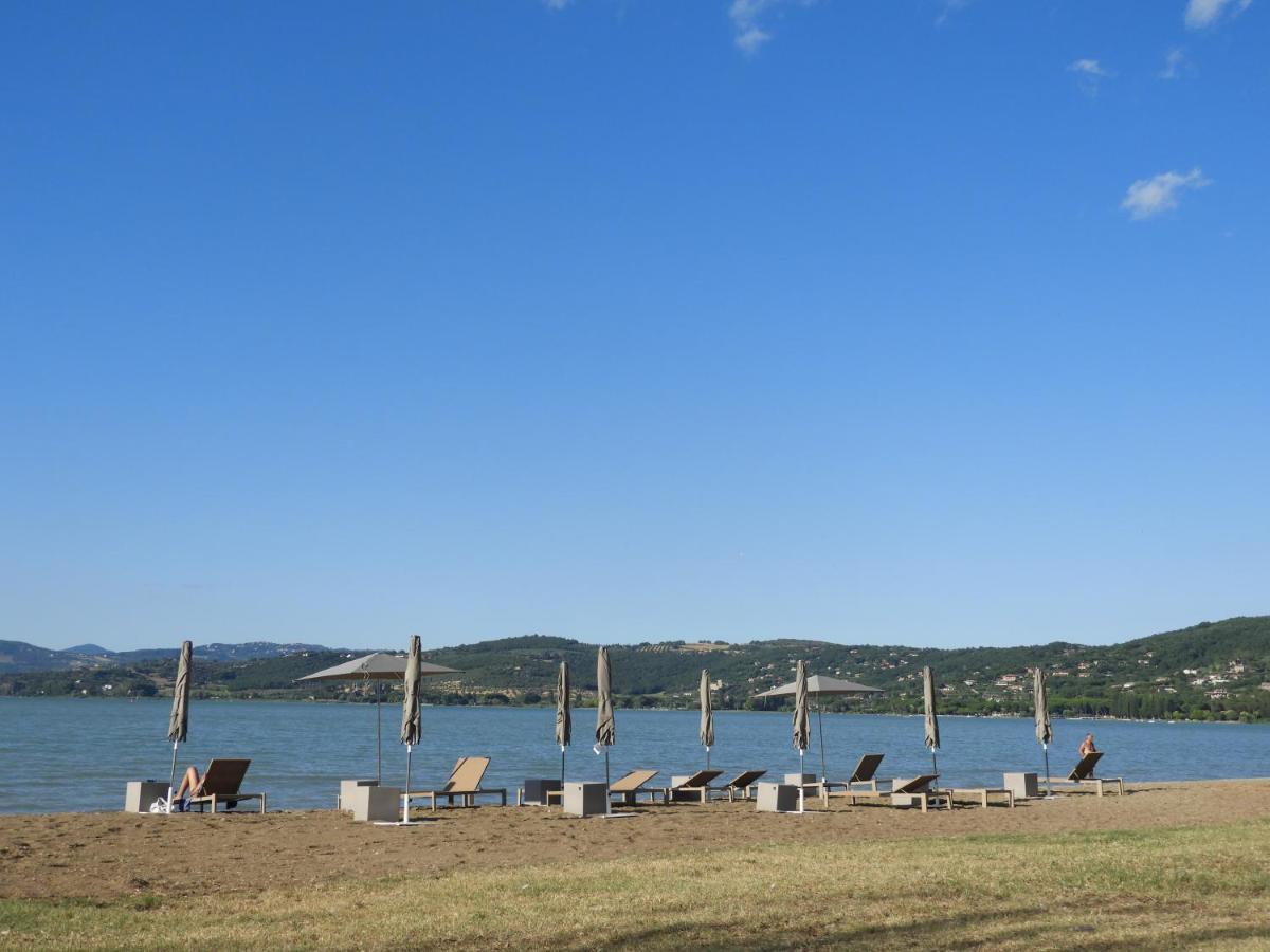 Isola Polvese Resort กัสติลโยเน เดล ลาโก ภายนอก รูปภาพ